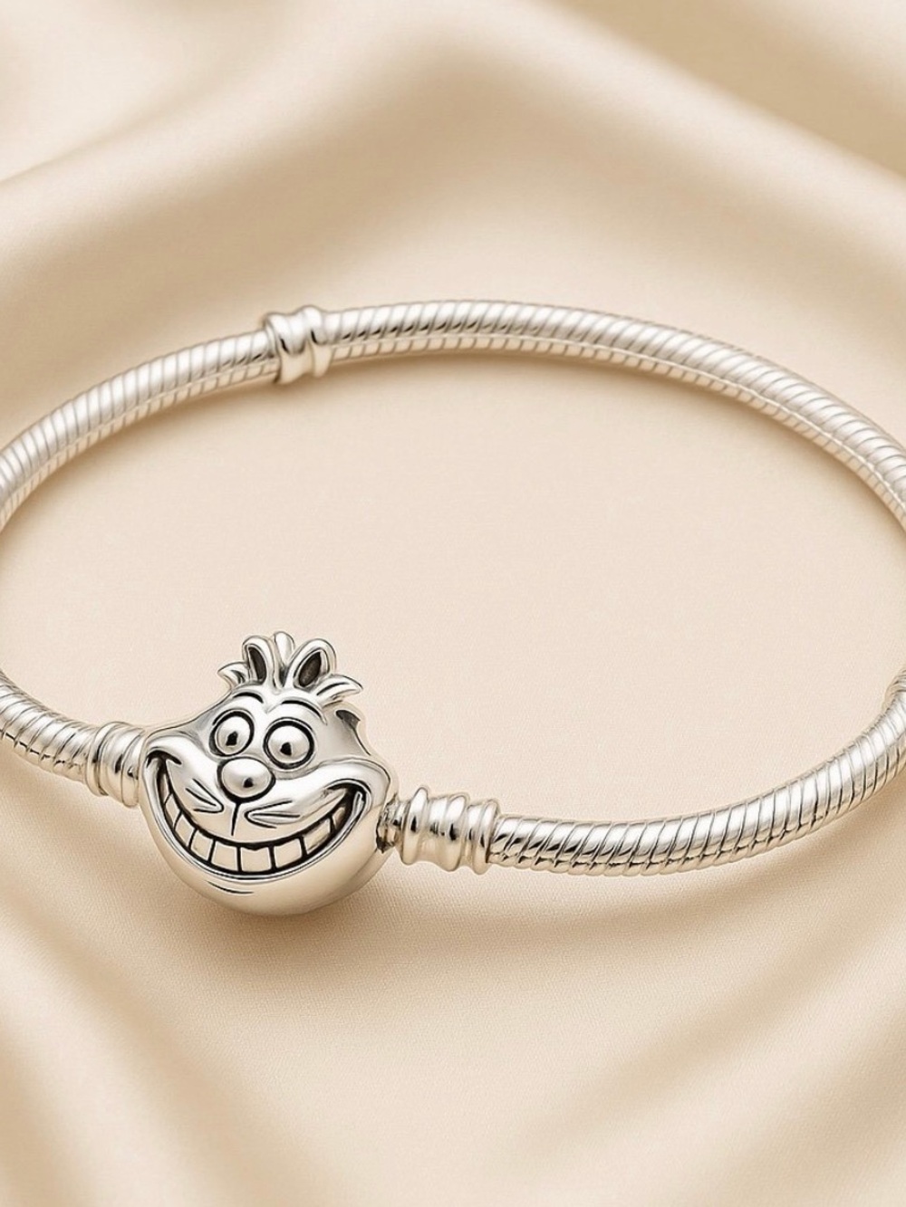 Silver Cat Face Charm Snake Chain Bracelet